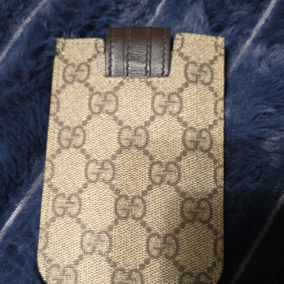 Gucci Tan and Brown Card Holder - Picture 2 of 6